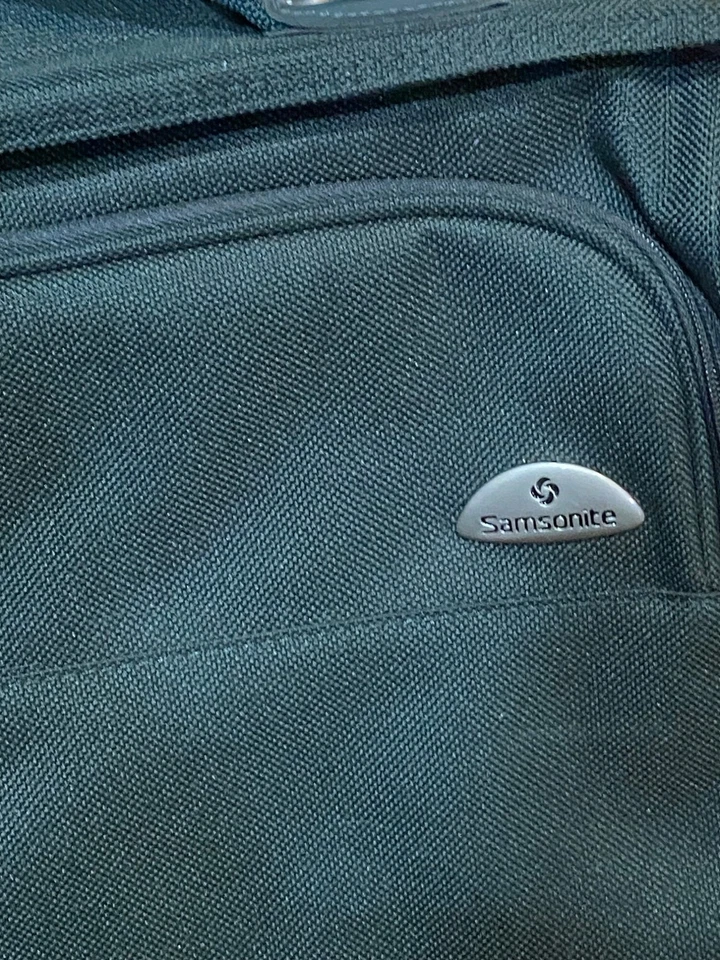 New W/Tags Samsonite Computer Bag Carry-On Green Attachable 550 Series/Ultralite - Image 2 of 4