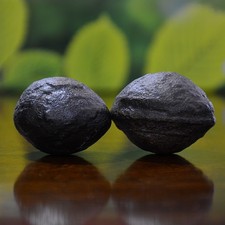 Beautiful Pair of Moqui Marbles (Shaman Stones) from Utah 151 grams