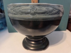 Hull USA Pottery Agate Green  Glaze Pedestal  Unmarked