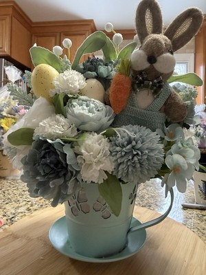 Easter Floral Arrangement   Measures 14 X 14 ￼￼