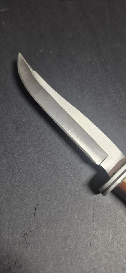 Buck 105 Hunting Fixed Blade Knife Stag Antler Custom 2025 Leather Sheath - Image 4 of 4