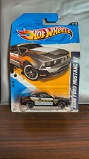 HOT WHEELS HW MAIN STREET 2010 FORD MUSTANG GT