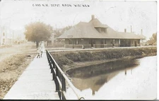 Used & Posted RPPC – Chicago & Northwestern RR Depot Ripon Wisconsin 1912