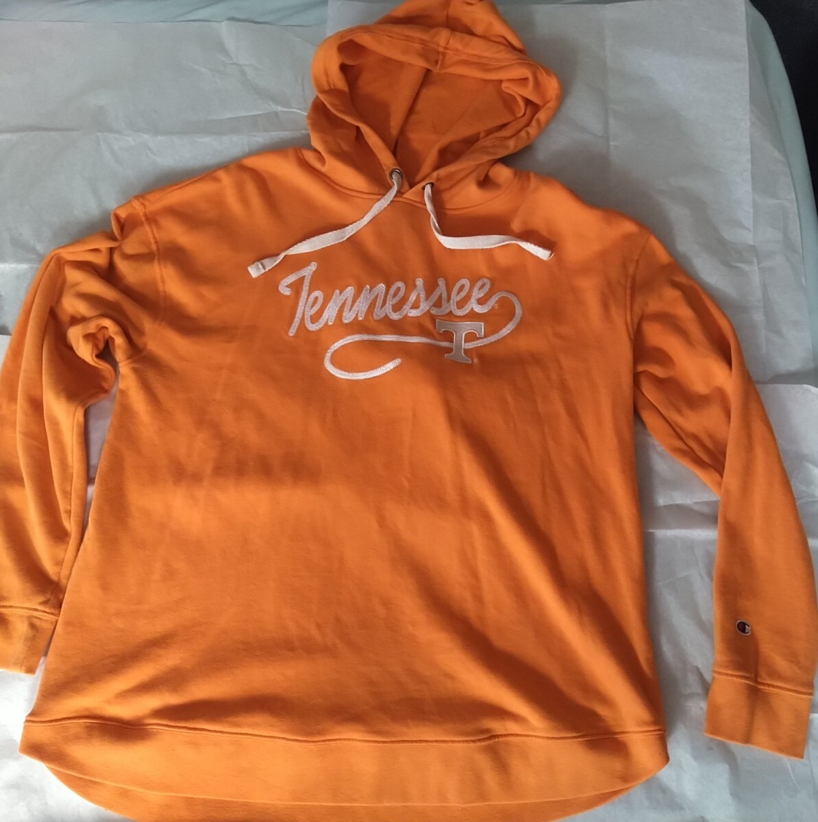 Champion Tennessee Volunteers UT Hoodie Sweatshirt Size Medium RARE LOGO! NICE!