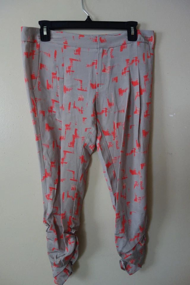 Pantalones Parker Devlin Beige/Rojo Acanalados Tobillo Doble Pliegue Seda 4 Nuevos con Etiquetas