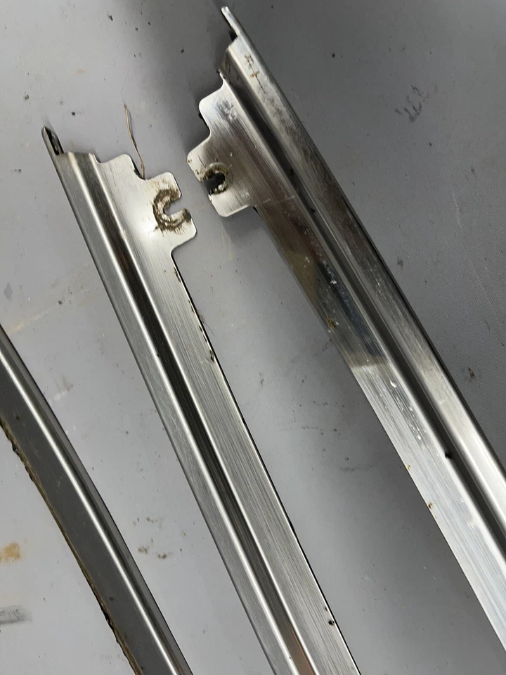 Moldura de riel de techo por goteo Monte Carlo Cutlass 1973-1977 Chevelle Grand Am GTO Prix Foto 2 de 4