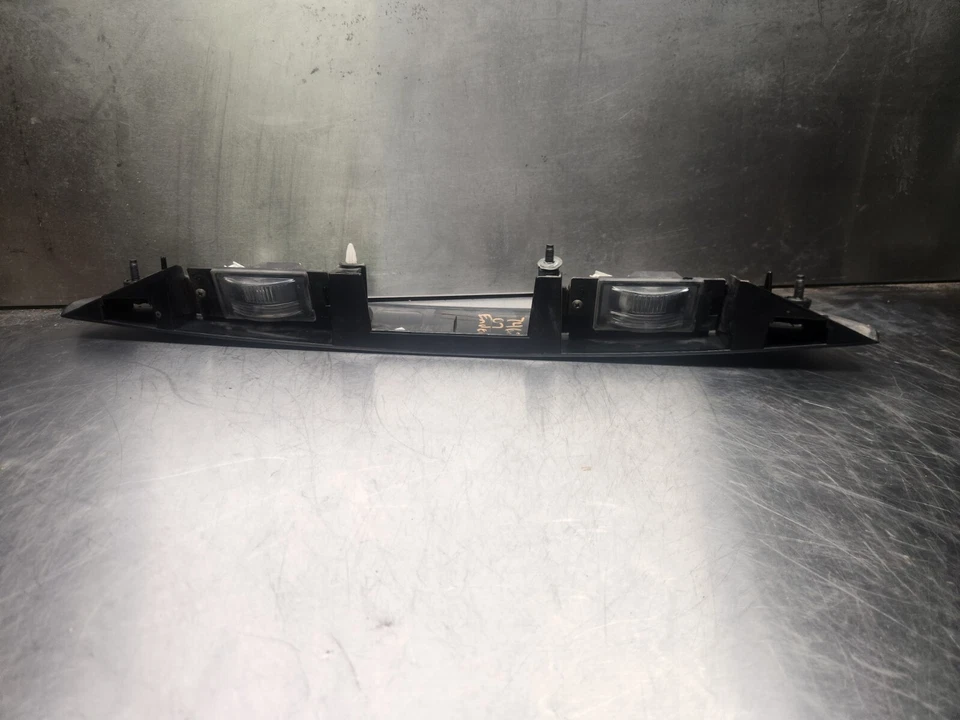 2004-2008 Mitsubishi Endeavor Rear Hatch Liftgate Handle Molding Trim MR556855 - Image 4 of 4