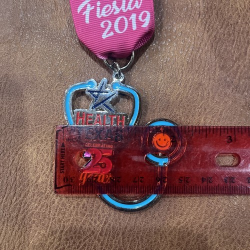 2019 Health Texas primary Care Stethoscope Fiesta Medal SA Texas 25th Anniv. - Picture 4 of 8