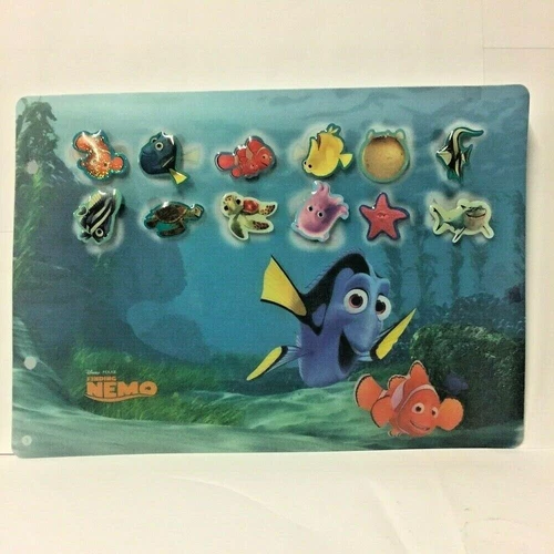 Lot Of 12 Disney Pin's With Backing Card - NEMO