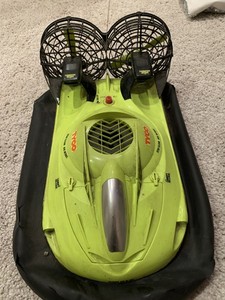 Lot - A radio controlled hovercraft