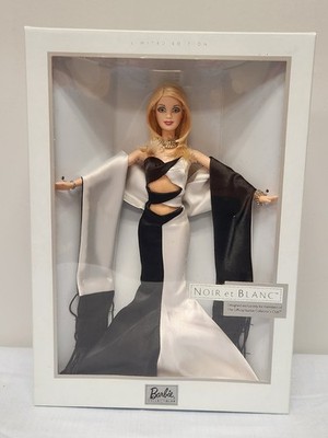 2002 Barbie Doll ''Noir Et Blanc'' NRFB #B1992 Ltd Ed Collector's Club