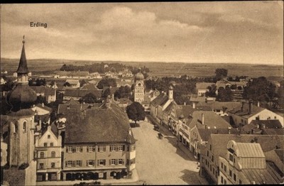 Ak Erding in Oberbayern, Totalansicht, Kirche - 10818622
