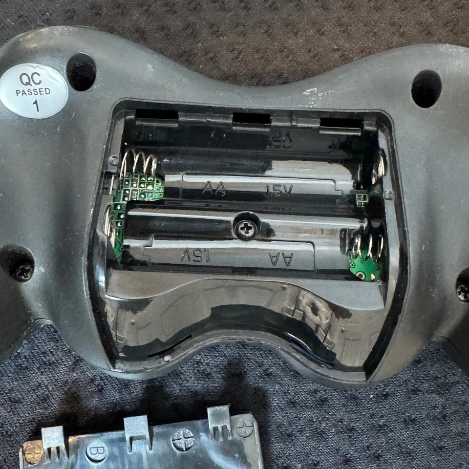 Logitech Cordless Action Controller G-X2D11 Wireless Gaming for PC & PlayStation - Image 4 of 4