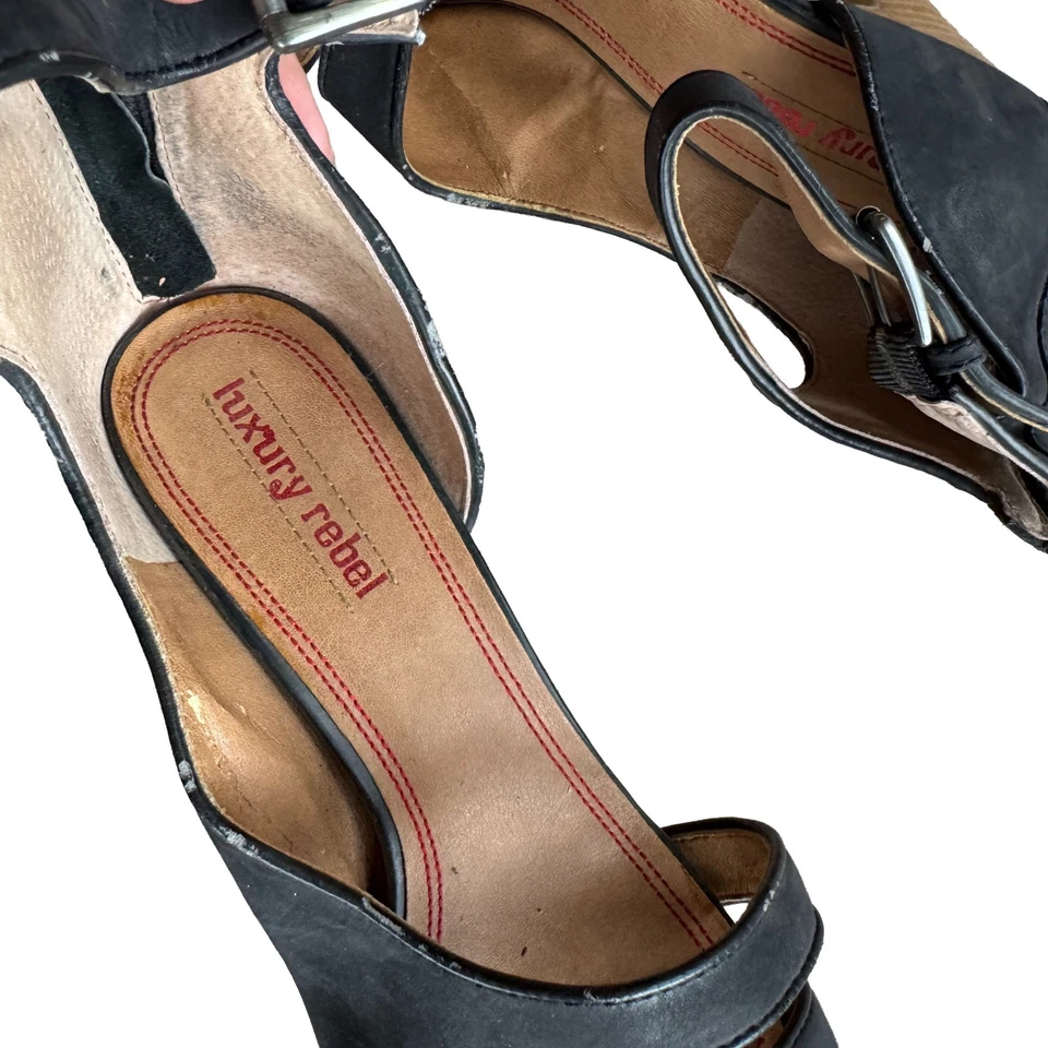 Luxury Rebel Black Leather Cutout Platform Heels Women’s Size 37 (US 7) - Image 4 of 4