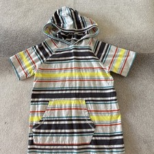 Tea Collection Shirt Size 10 Short Sleeves Hooded