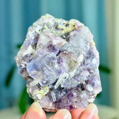 138G Rare Transparent Purple Cubic Fluorite with Clear Crystal Mineral Sample