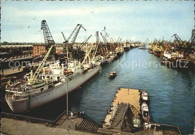 Schiffe Ships Navires Bremen Hafen