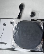 Bose Quietcontrol 30 Case And StayHear Tips  Charging Cord New In Plastic