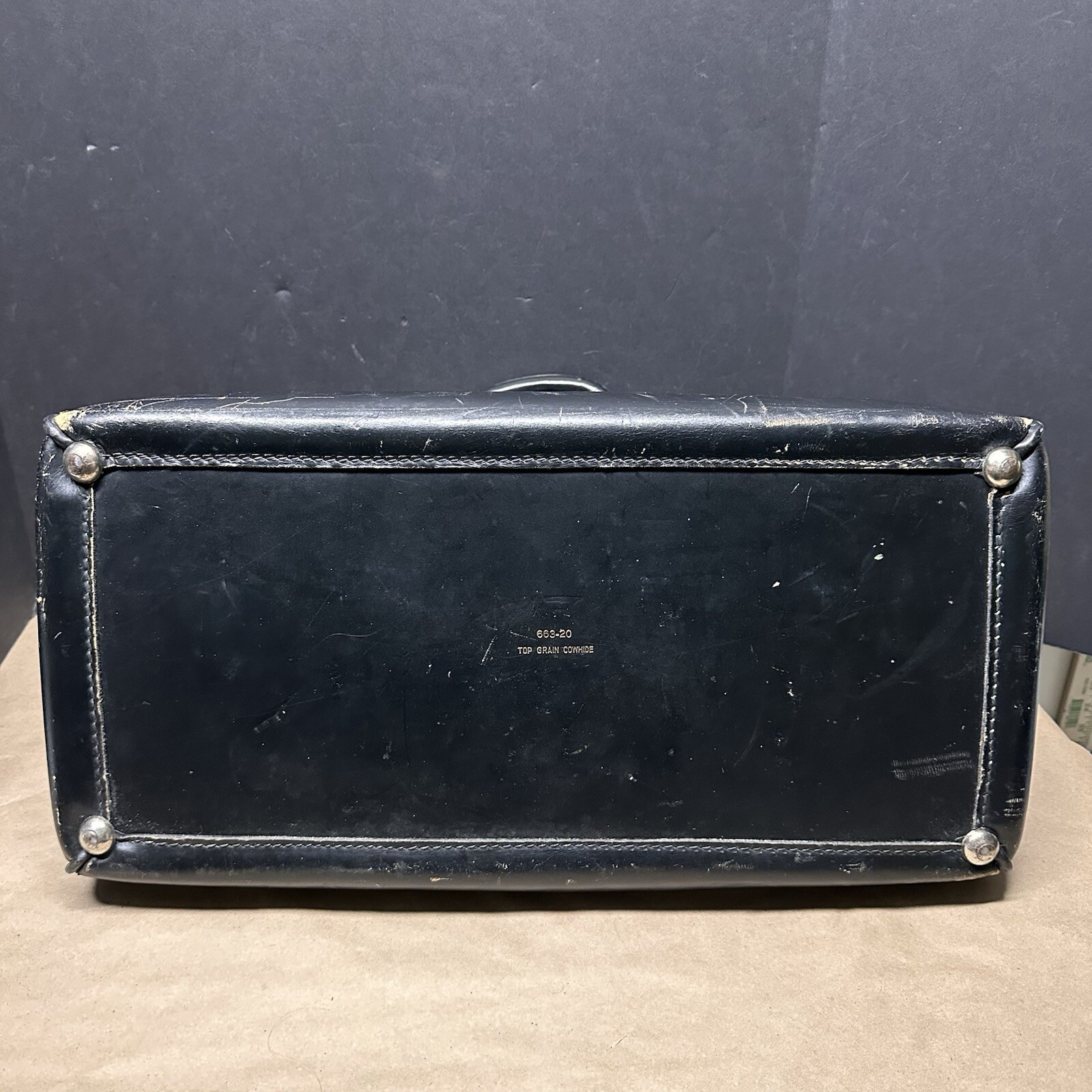 Vgt Crest NY Doctors Top Grain Cowhide Leather Black Satchel Bag Attache' Case