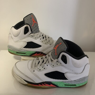 Nike Air Jordan Retro Size Y7  5V Poison Green Space Jam 440888-115 Youth 7
