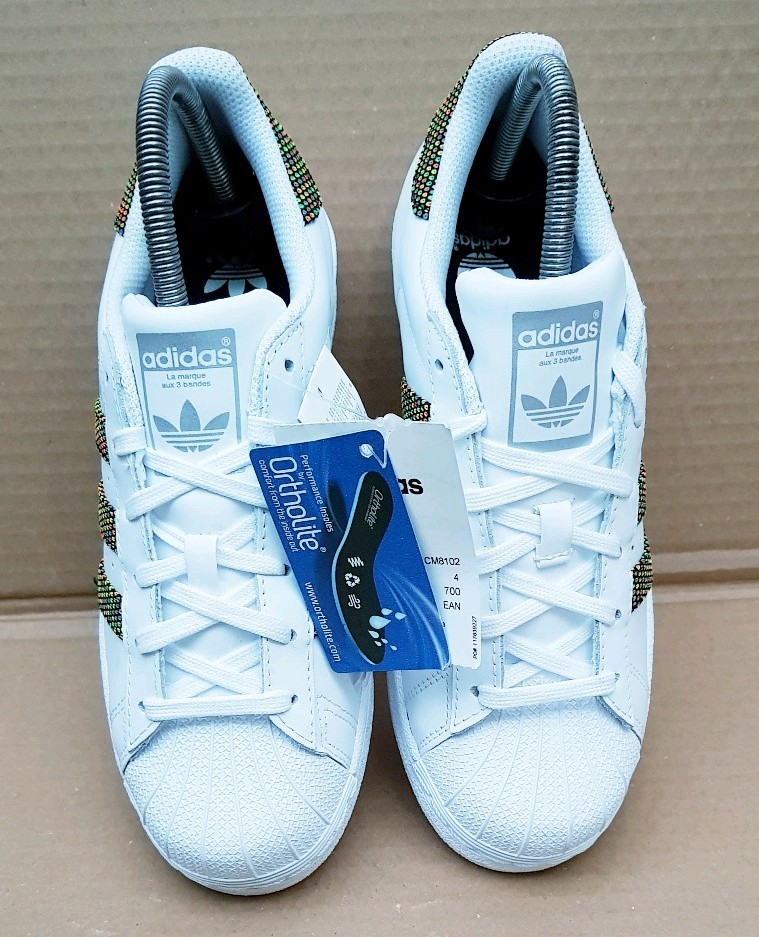 BNWT Adidas Superstar Baskets Blanc Multi Spot rare taille 4 UK couleur rare Spot belle sur c41f83 BNWT Adidas Superstar Baskets Blanc Multi Spot rare taille 4 UK couleur rare Spot belle sur c41f83