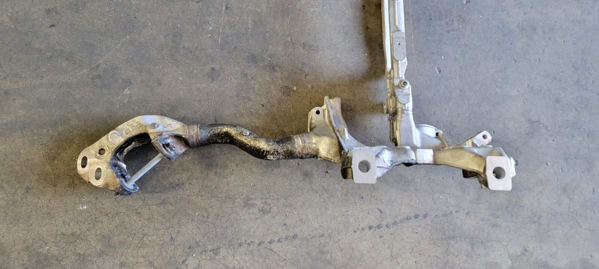 LAMBORGHINI URUS SUSPENSION CROSSMEMBER ENGINE CRADLE SUBFRAME OEM 