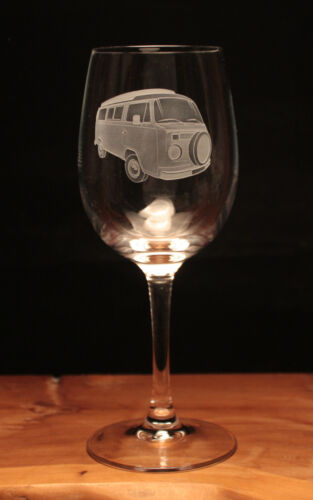 VW Volkswagen VW Type 2 Camper Van engraved Wine Glass gift present - Foto 1 di 1