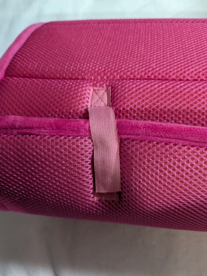 Almohada con memoria de espuma de viaje plegable para niñas rosa para jugar al salón Foto 4 de 4