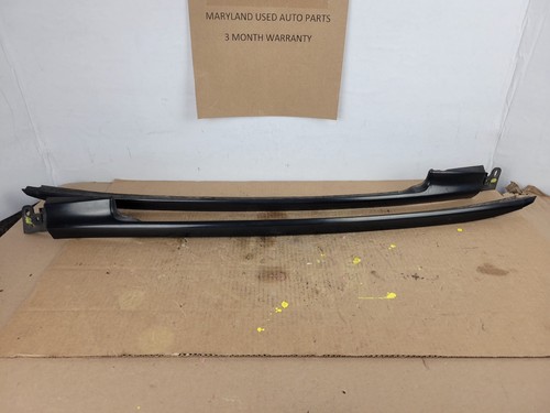 2002-2006 Honda CRV CR-V Windshield Trim Molding DRIVER PASSENGER Side Pair A