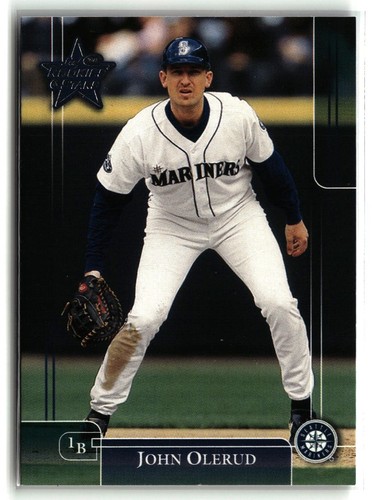 2002 Leaf Rookies and Stars John Olerud #82 card