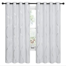 NICETOWN Greyish White Blackout Curtains Silver Wave Insulated 52x72 2 Panels