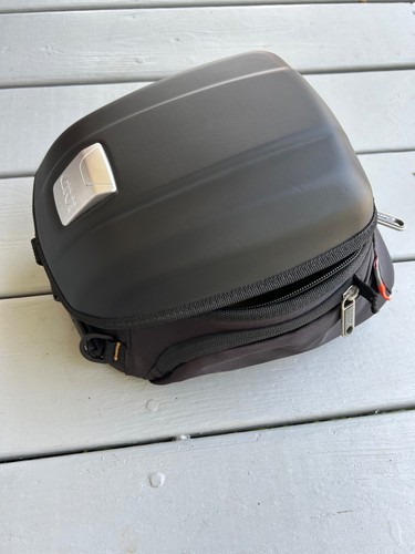 Givi MT505 5LTR Tanklock Bag Like New