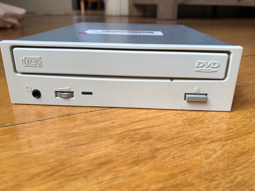 Vintage HITACHI GD2500 4X DVD-ROM PC-DVD IDE / PATA ATAPI Fully tested OK!