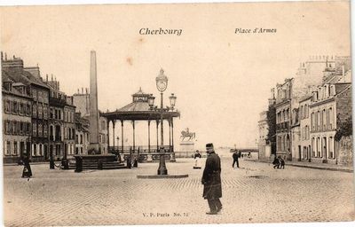 Old postcard Cherbourg - Place d'Armes (245919)