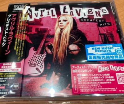 AVRIL LAVIGNE GREATEST HITS W/ BONUS TRACKS BLU-SPEC CD 7CAN BADGE JAPAN EDITION