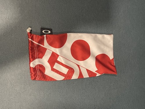 Oakley B1B Red Microfiber Bag
