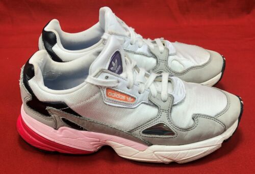 Adidas Originals Falcon Women's Running Shoes White Grey Pink CG6214 Size 8.5 - Picture 1 of 10