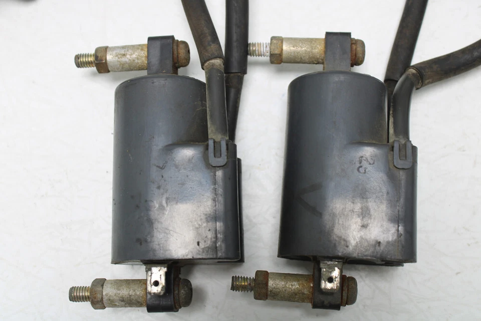 Par de bobinas Suzuki GS750ES 1983 129700-0810 129700-08000 - Imagem 2 de 4