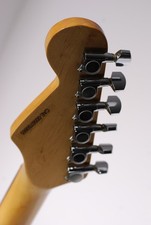 Squier by Fender Stratocaster-SE Strat 22 fret-black electric guitar