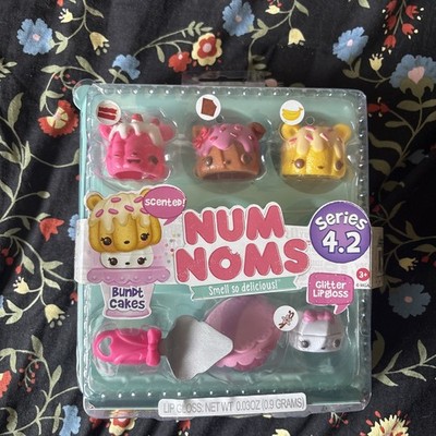 Num Noms Series 4.2 Bundt Cakes Sealed in Package
