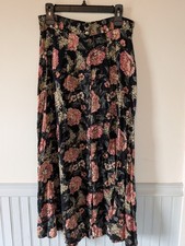 Vintage Front Button Midi Skirt 13 Floral Cottagecore 90s Grunge Dark Romance