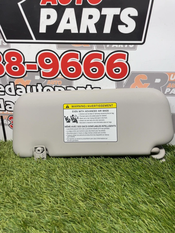 ✅ Parasol derecho KIA RIO 2023 OEM Foto 3 de 4