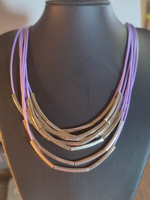 Damen Halskette Pink Bänder Designerschmuck Scarlet Bijoux Büro Lady Fantasy