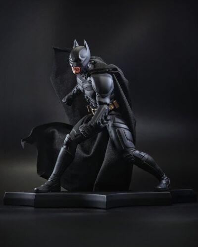 DC Comics Batman The Dark Knight Statue 1:6 McFarlane Toys Limited Edition - Imagen 6 de 12