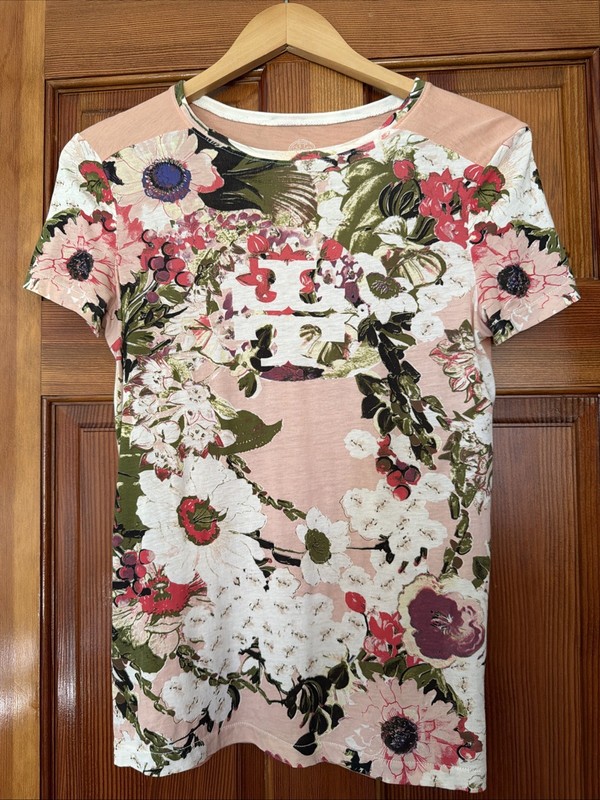 Trending now Iconic Tory Burch Women's Floral T-shirt Logo Flowers Size XS