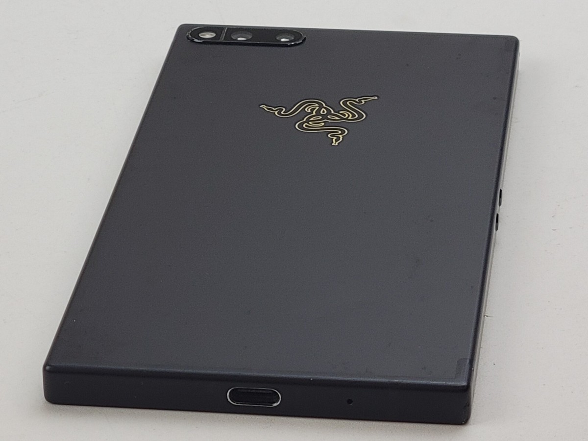 Razer Phone 1 (2017) (RZ35-0215) 64GB (GSM Unlocked) - *PLEASE