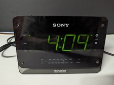 Sony Dream Machine FM/AM Alarm Clock Radio ICF-C414