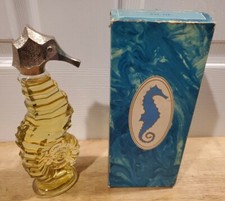 Vintage Avon Sea Horse Skin So Soft Bath Oil Decanter 6 fl oz Full Original Box