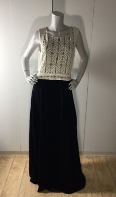New St. John Evening Knit Gown Black/Off White Dress Size 10