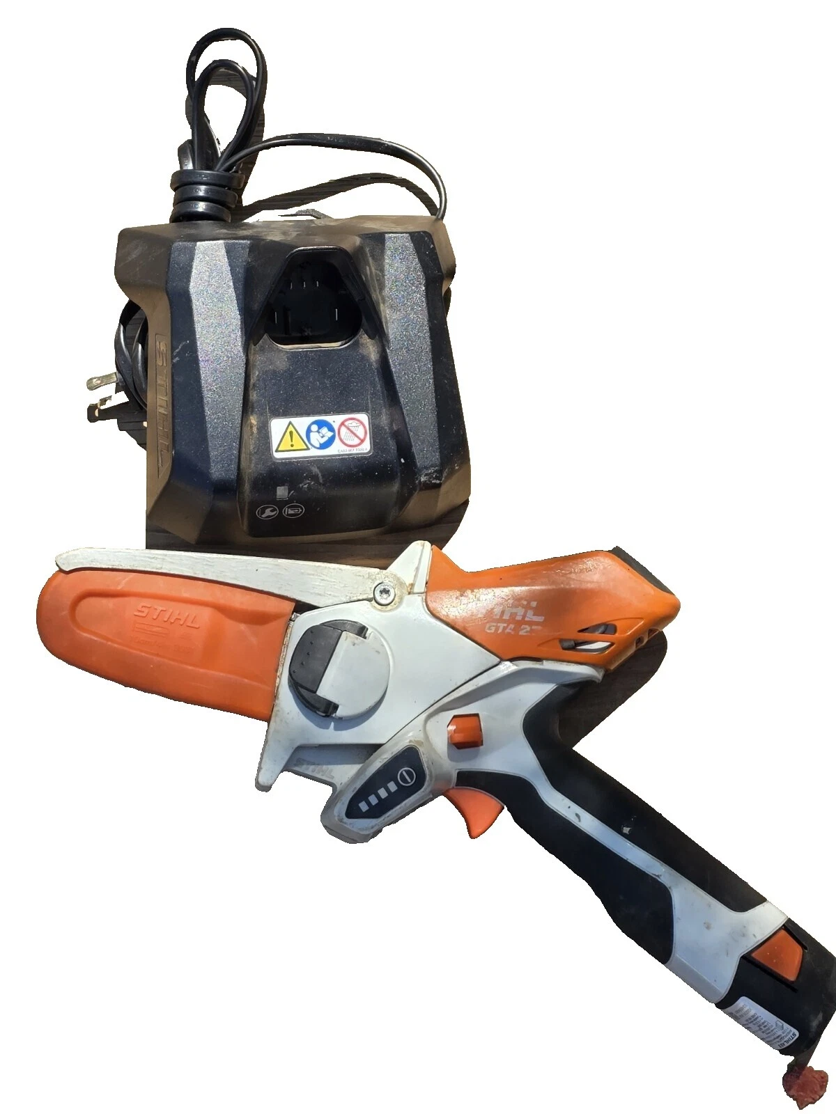 Sierras de jardín STIHL